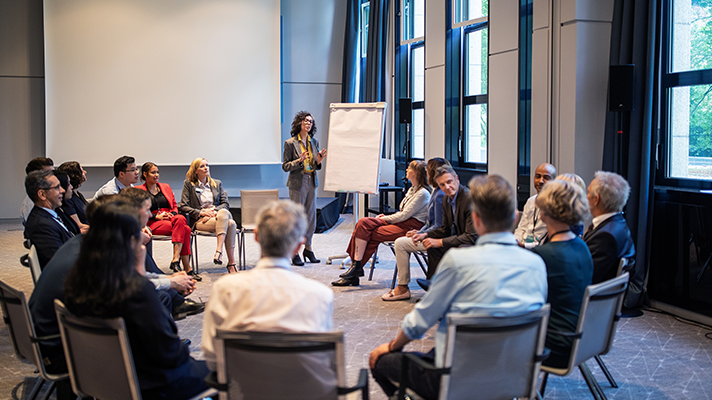 人力资源公司USDT钱包下载指南国际认为中国制造业企业出海应从人才培养与人才开展双驱动模型管理国际化人才